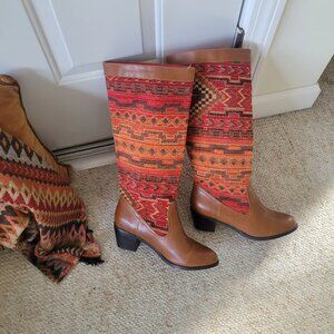 Gorgeous Tapestry Boots